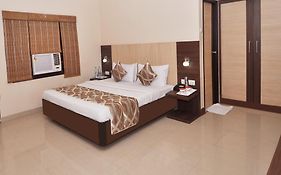 Sivamurugan Hotel Kumbakonam 2*